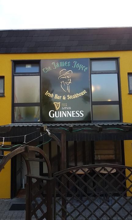 The James Joyce Irish Pub